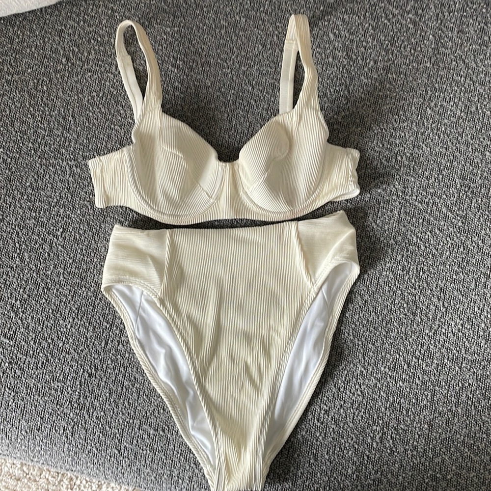 OLD NAVY SWIMSUIT